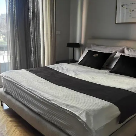 Two Bedroom With Free Parking ベオグラード