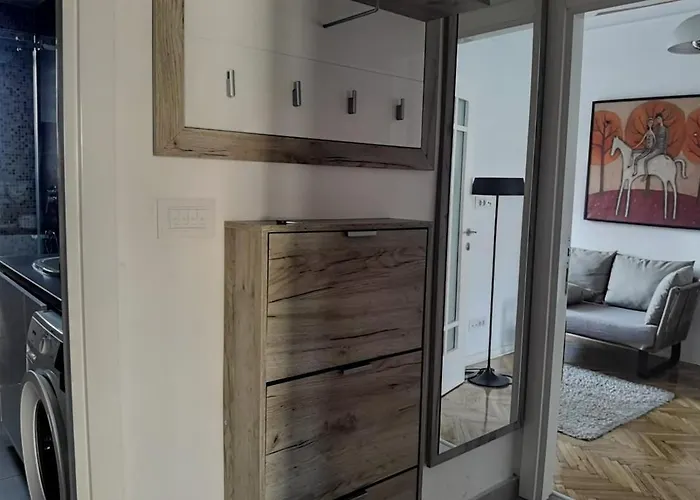 Two Bedroom With Free Parking Apartamento